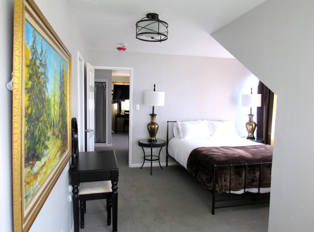 Skyforest Inn Extérieur photo