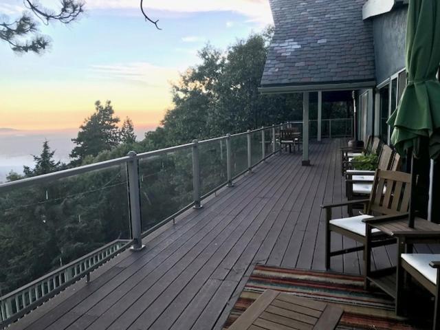 Skyforest Inn Extérieur photo